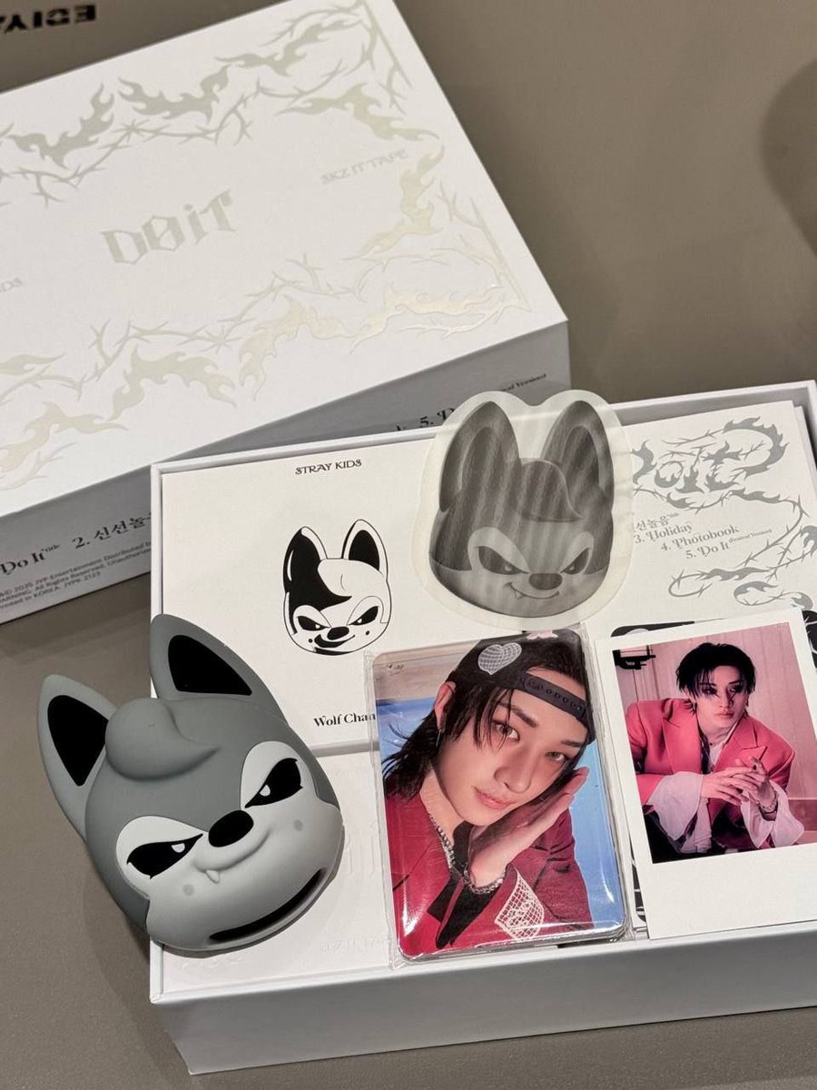 DO IT' SKZOO EVIL SPEAKER WOLFCHAN PREVIEW SOO PRETTYYYY