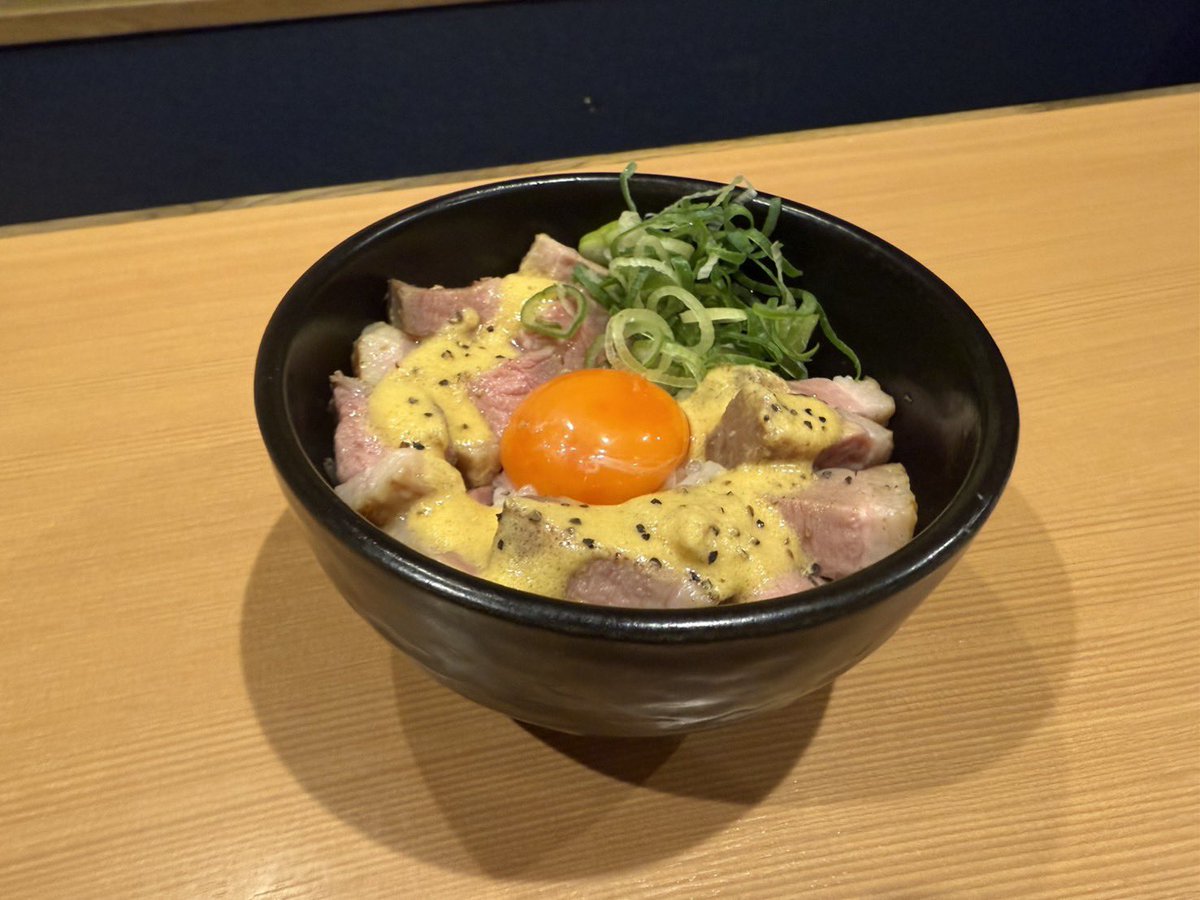 お待たせ致しました🙇🏻‍♀️ 週末限定の詳細になります‼️ 🆕鴨手揉み