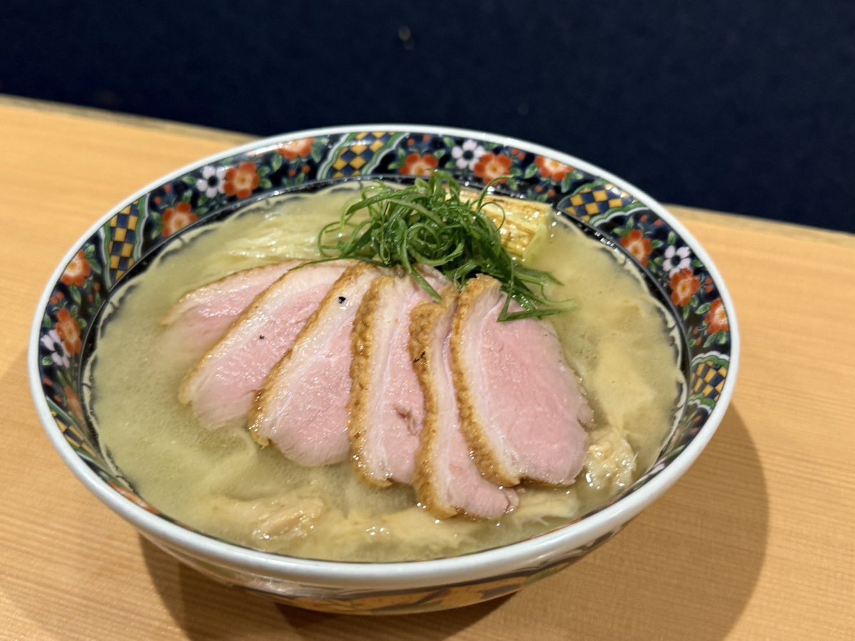 お待たせ致しました🙇🏻‍♀️ 週末限定の詳細になります‼️ 🆕鴨手揉み