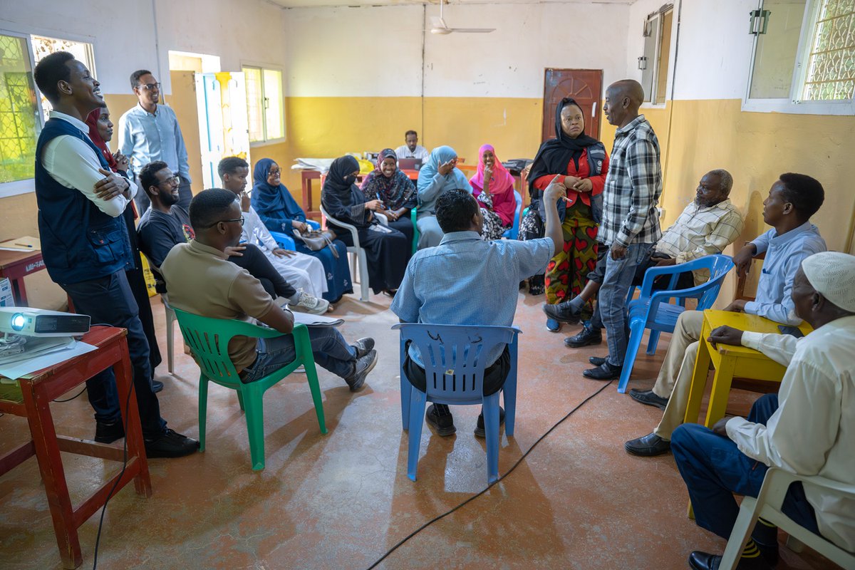 WHOSom's tweet photo. In 2025, @WHOSom, with generous funding from the @UNCERF, trained 20+ frontline health workers in trauma care and mass casualty management at Burao General Hospital. @SomalilandMoHD @MoH_Somalia @UNinSomalia @UNTMIS_ @WHOEMRO https://t.co/KwAz9faUY3