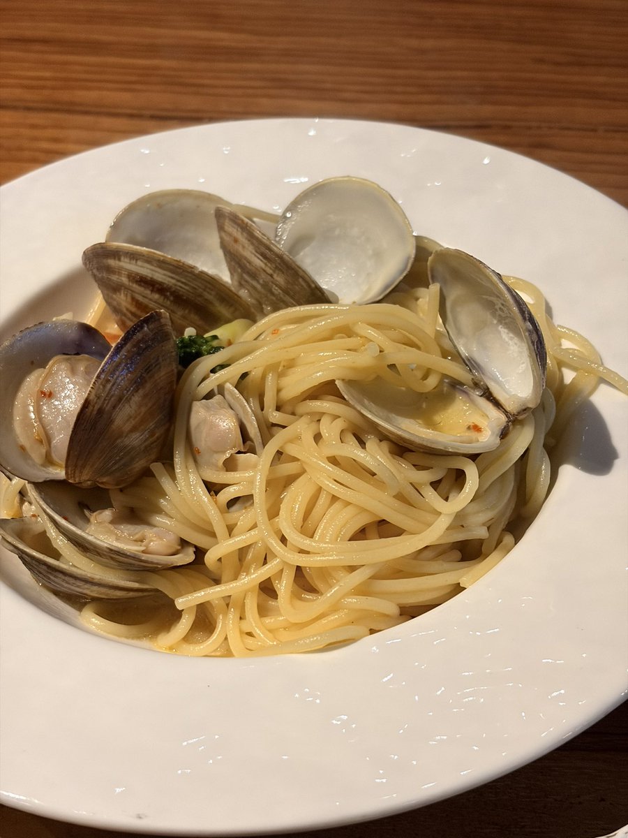 teajordycha's tweet image. 신라호텔 출신 셰프님이 하시는 곳인데 봉골레 가격 6500원…개미친갓성비 ㄷㄷ