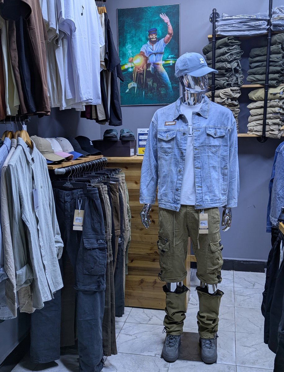 ze_mandevu's tweet image. Mimi nipo The Mandevu Store, wewe unaruka tweets zangu ukiwa wapi?