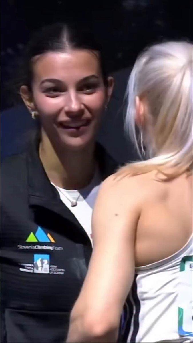 janja_garnbre's tweet photo. The moment you find out your teammate won silver! No matter if it's your first medal or the ninth gold, these moments are the emotions it's all about https://t.co/TRTgVbrNnN
