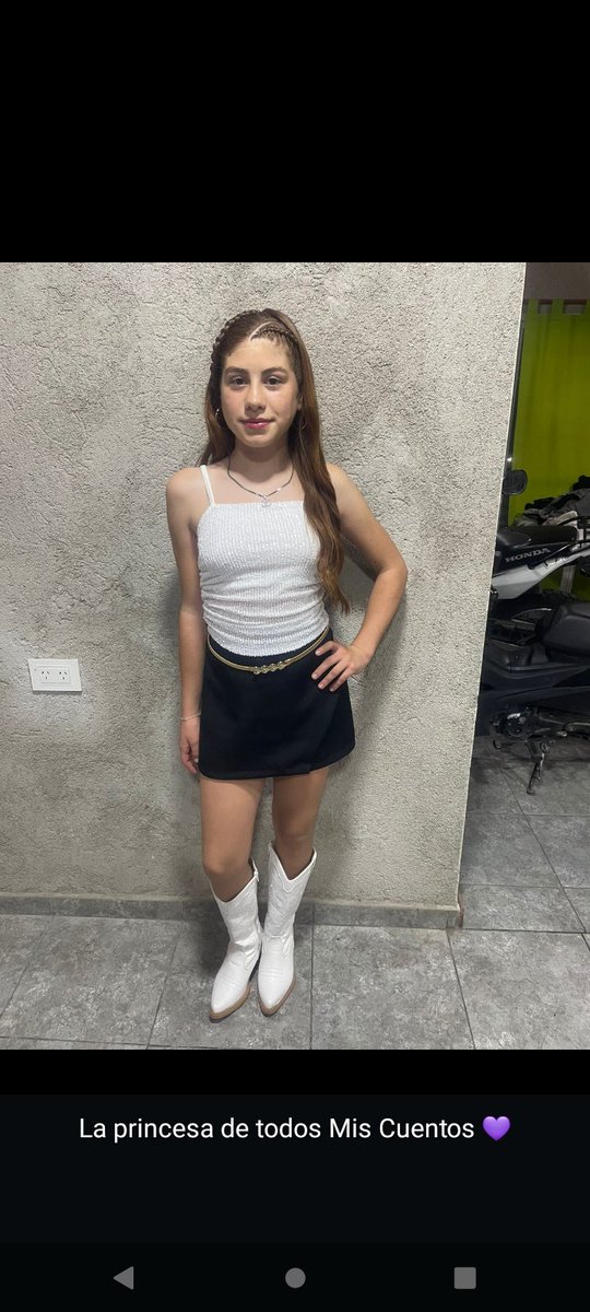 Karly_Alvvarez's tweet photo. De dónde tanta belleza Hija Mía 🎀💓 https://t.co/0xLn0sL6E3