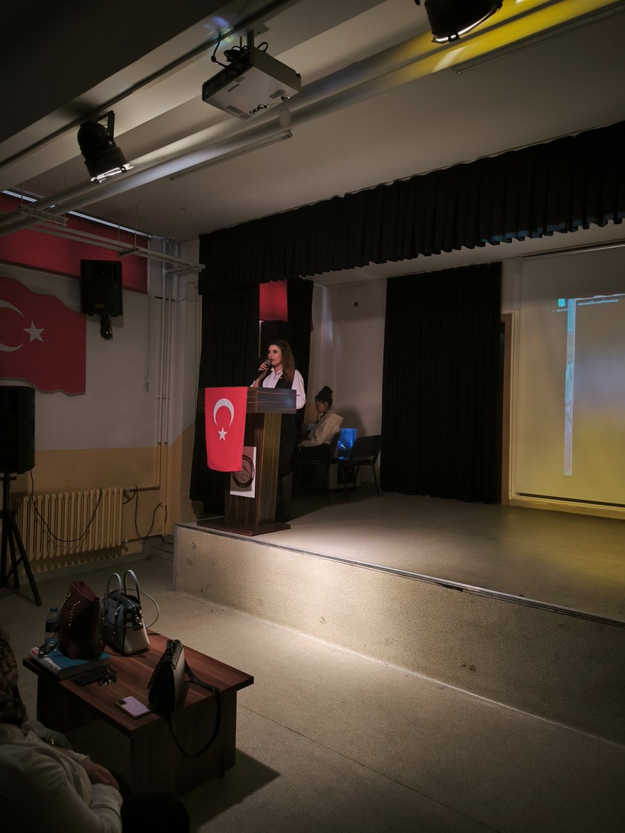 27 Aralık 1919 günü Dikmen sırtlarında parlayan o güneş,sadece soğuk bir kış gününü değil,tüm milletin kaderini aydınlatacak bağımsızlık ateşini simgeliyordu. Nene Hatun Kız AIHL öğrenci ve öğretmenleri ile 
Atatürk'ün Ankara gelişini büyük bir coşkuyla kutladı.<a href="/eti/">Eti</a>