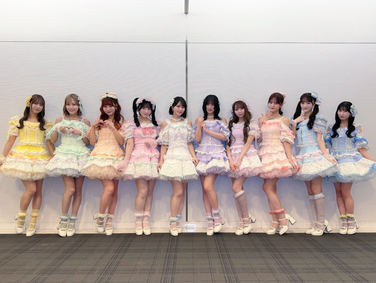 ＝LOVE_official tweet media