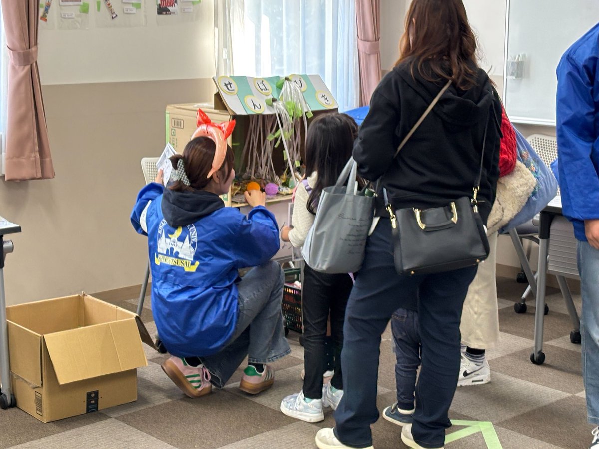 新月祭2025in聖和キャンパス
kgpress.jp/kgnews/7044/
西宮聖和キャンパスの新月祭（１１月８日・９日開催）は、乳幼児保育センターや幼稚園が近いという立地を生かし、小さな子ども向けのイベントが目立った。