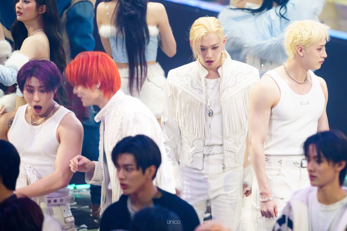 moonlightmino's tweet image. never have i ever found a grape so expressive