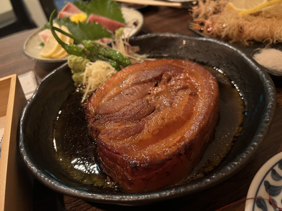 takane555's tweet photo. ダチと忘年会
チャーシューが美味かった https://t.co/Zp8E9mBYrB