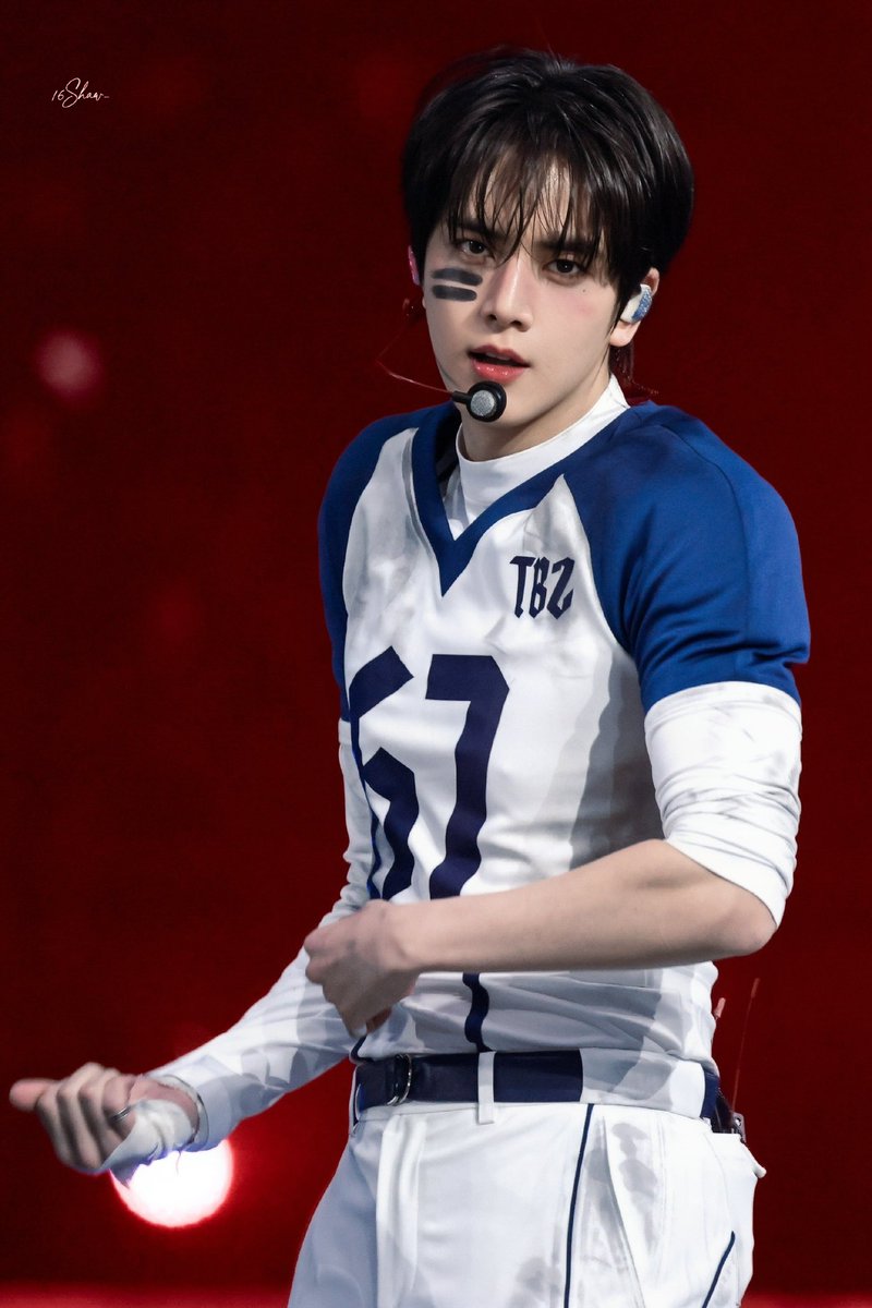 나힘들다…………..