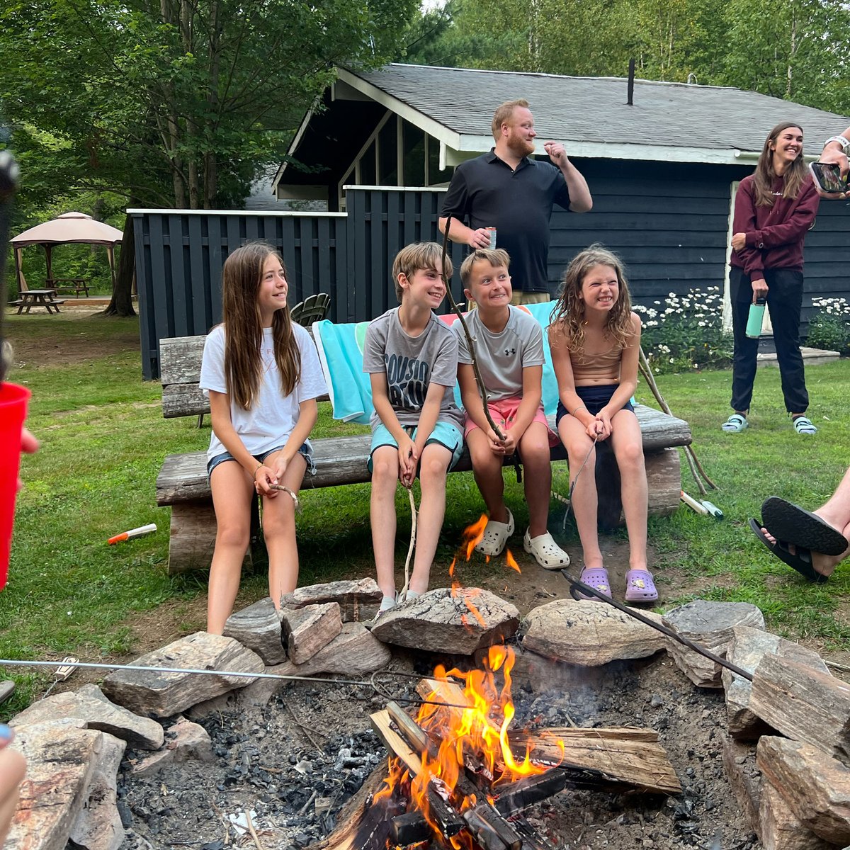 WalkerResort's tweet image. Family time doesn’t have to end when the holidays do. At Walker Lake Resort, we believe in making those traditions last all year long.

Why not start a new tradition for 2026? Book your family getaway and give yourselves something to look forward to.