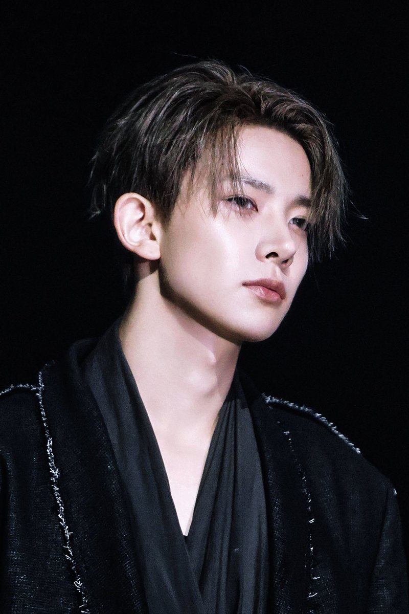 heeaceous's tweet image. 