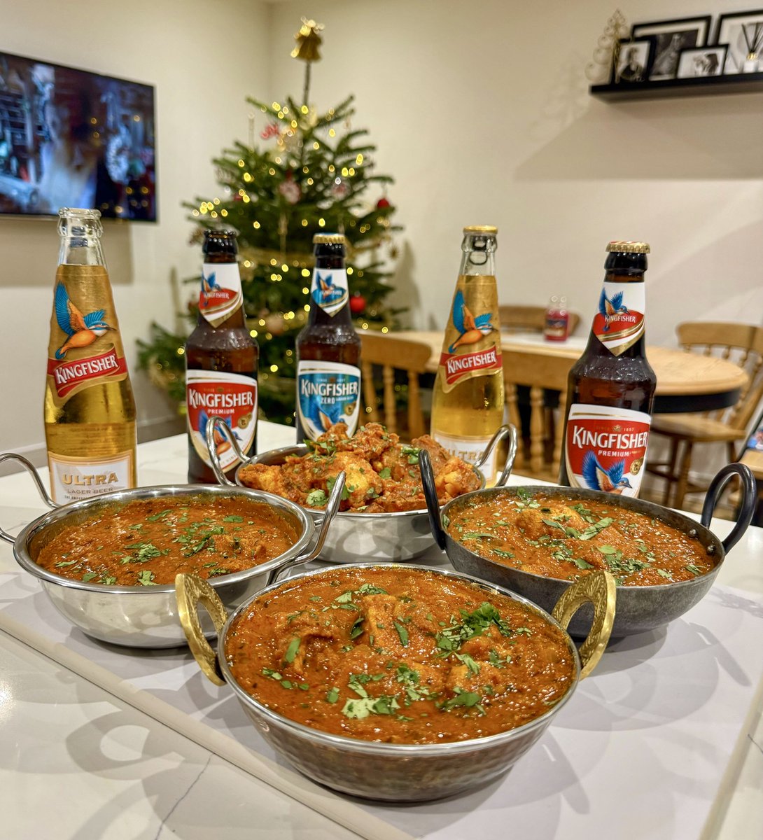 Matt_Hutson's tweet image. Told you I’d get a Boxing Day banger on…

Leftover Turkey Pathia recipe posted on the gram. (Something for your leftover roasties too) - @curryhuts

Don’t forget the @KingfisherBeer 🌶️🔥🍻🤝
