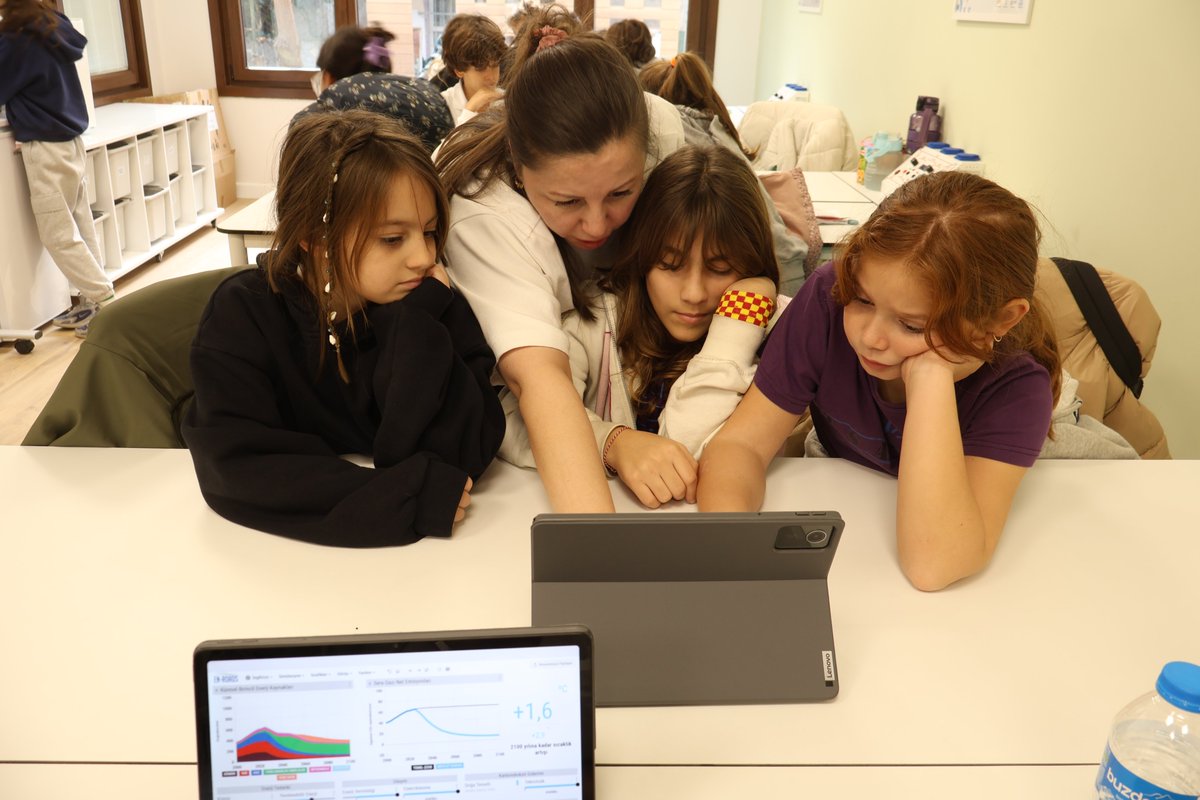 ecosySTEM Hub tweet media