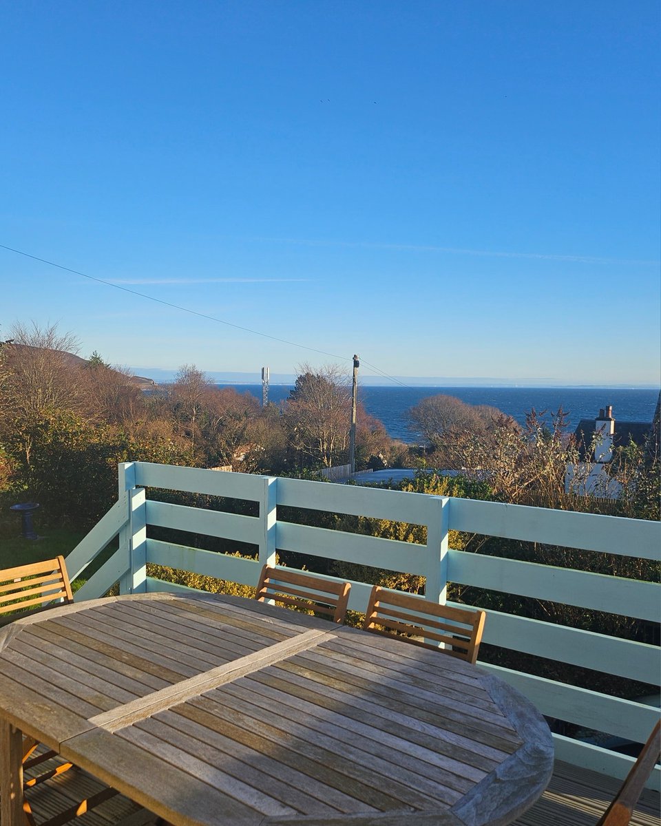 SaltaireTreasu1's tweet photo. Need a spring break after Christmas?
🌟Special offer🌟 
40% off all winter breaks of 7 nights or longer. Stays from 2nd January to 26th March 2026. 

Booking details and availability here: https://t.co/eABiJSH0tz #Arran #BoxingDay https://t.co/iqM14pQE66