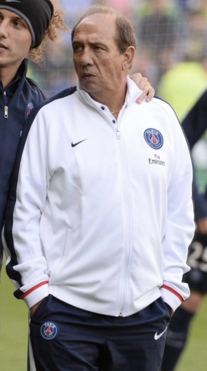 loranautant's tweet photo. RIP Jean Louis Gasset 🙏🏻🔴🔵 #jeanlouisgasset #PSG https://t.co/o02UIW649G