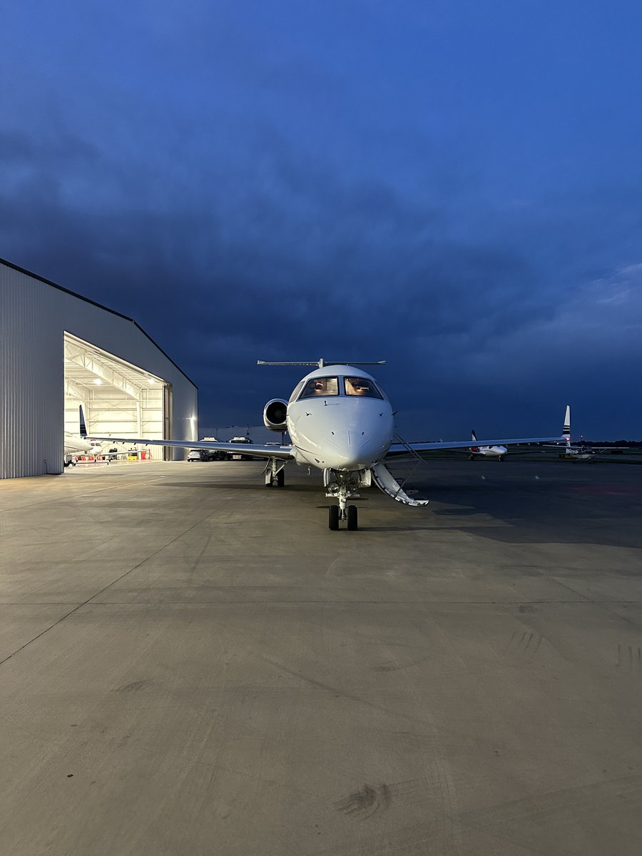 FlyPJets's tweet image. Taking off bright and early with our top-notch charter services. Start your day the jet-set way. ✈️

#MorningFlights #PrivateCharter #SkyHighService #privatejets #flyprivate #jetcharter #legacy #aviation