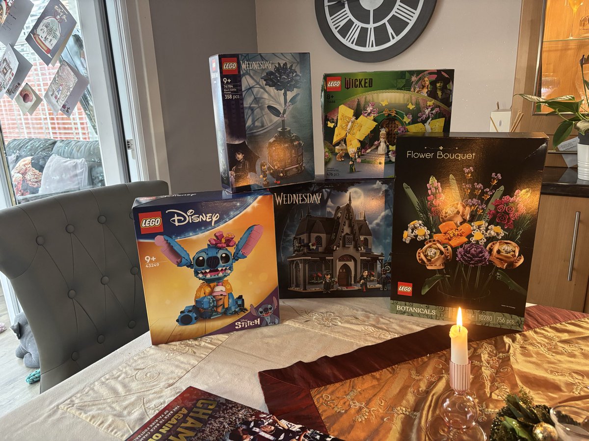 Ross J Wayne tweet media