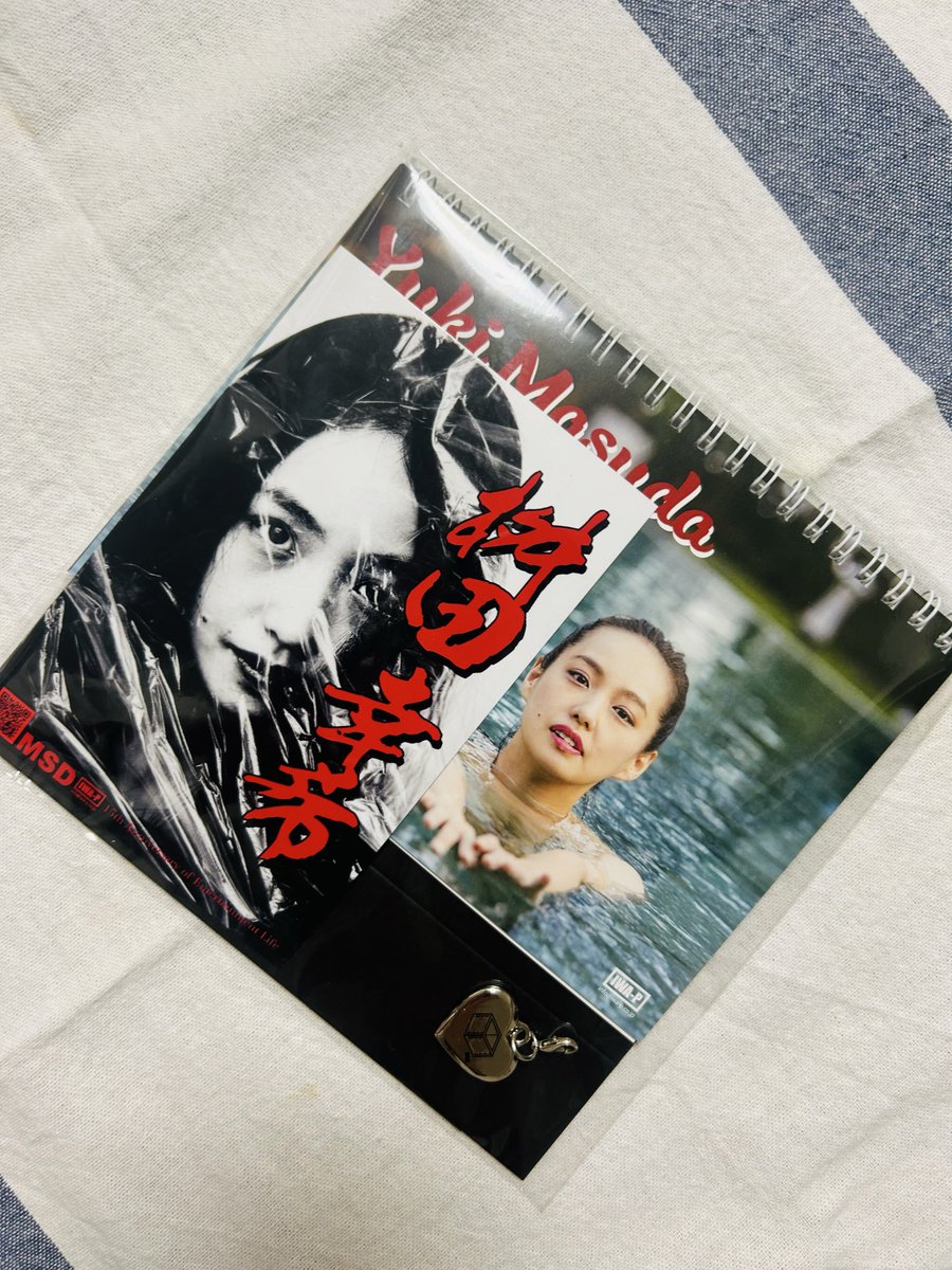 桝田幸希さんの写真展へお邪魔してきました。
ちょこっとご無沙汰でしたので、バレないかな？と思っておりましたが、バレました。

ご挨拶もそこそこに、写真が素敵すぎて感嘆の声が止まりませんでした。

生まれて初めてカレンダーを買いました。
えへへ、サインもらっちゃった🫶
嬉しい☺️