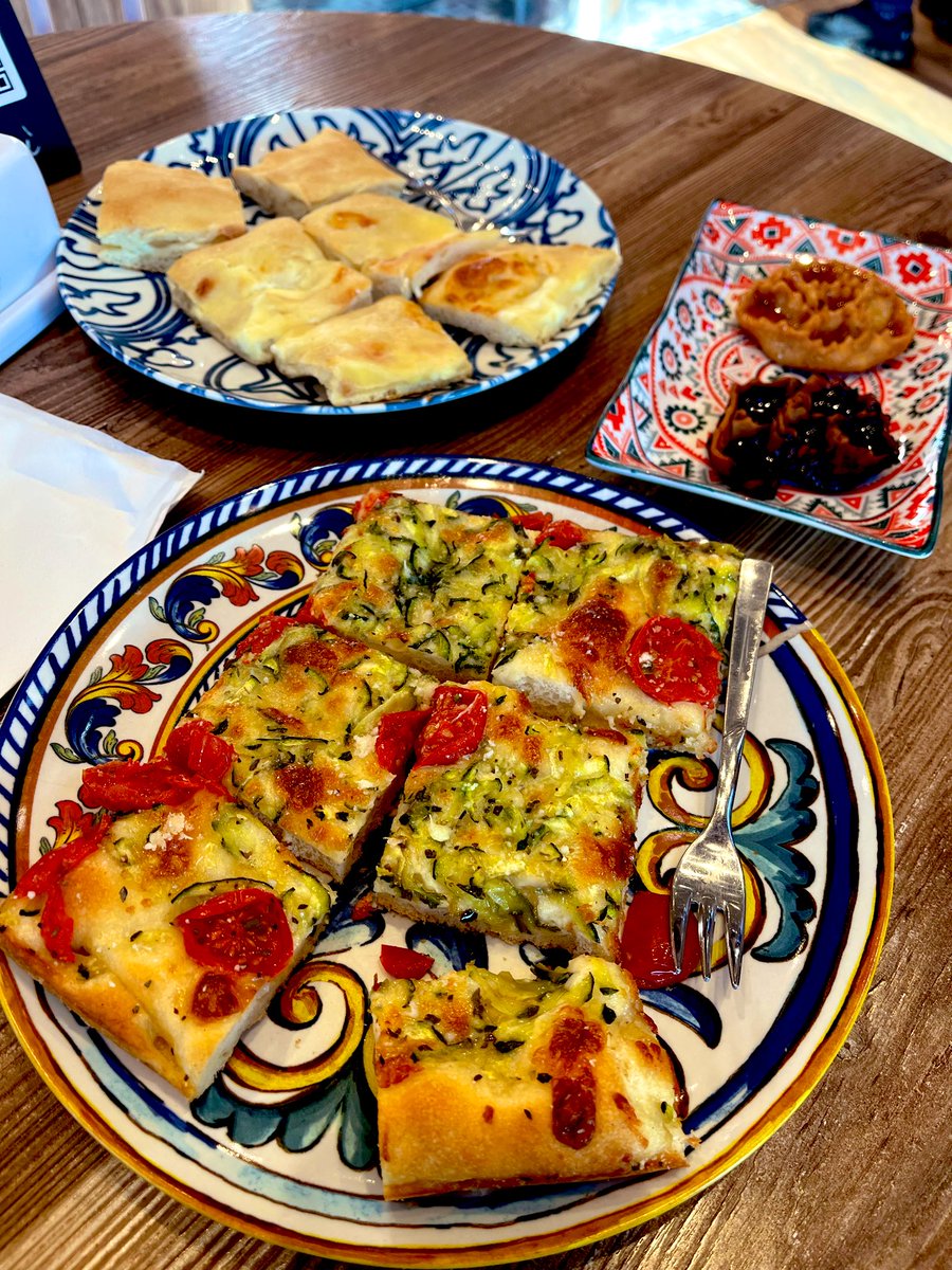 Author Benjamin Ryan tweet media