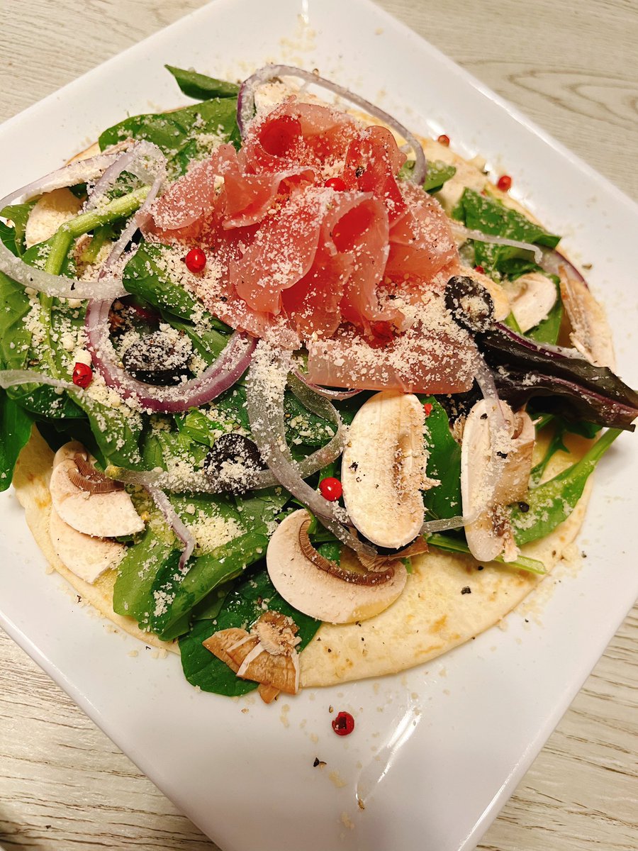 1日おくれで 1人クリスマス チキンいただいて めっちゃ嬉しかったから