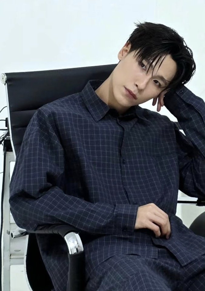 AcryFlavine's tweet photo. This one.. I really love this one.. 😍
#junniorrs #JuniorStyle https://t.co/ED6G1hGG5n
