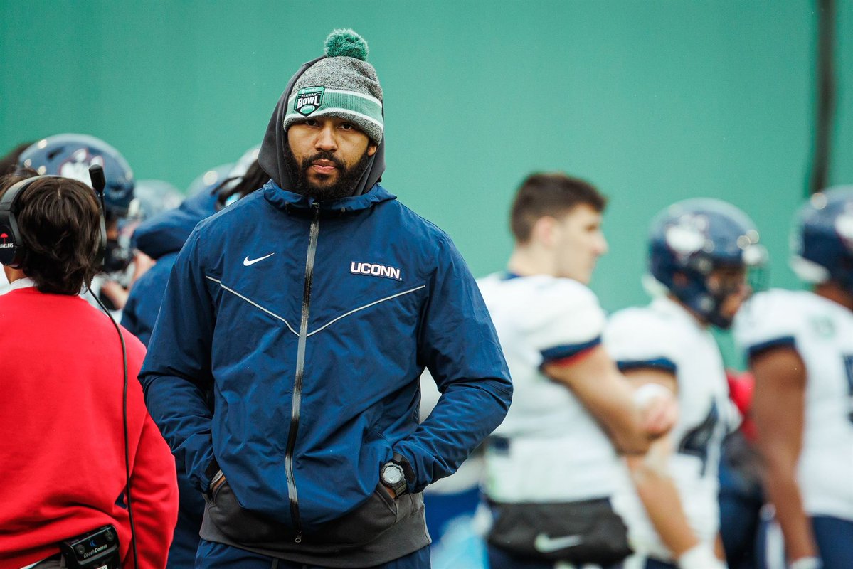 mzenitz's tweet image. Penn State is set to hire Colorado State chief of staff Justin Cummings-Morrow, a source tells @CBSSports.

Was Jim Mora’s executive director of football and recruiting at UConn and was set to join him at CSU but instead headed to Penn State. Helped UConn post 18 wins the last…