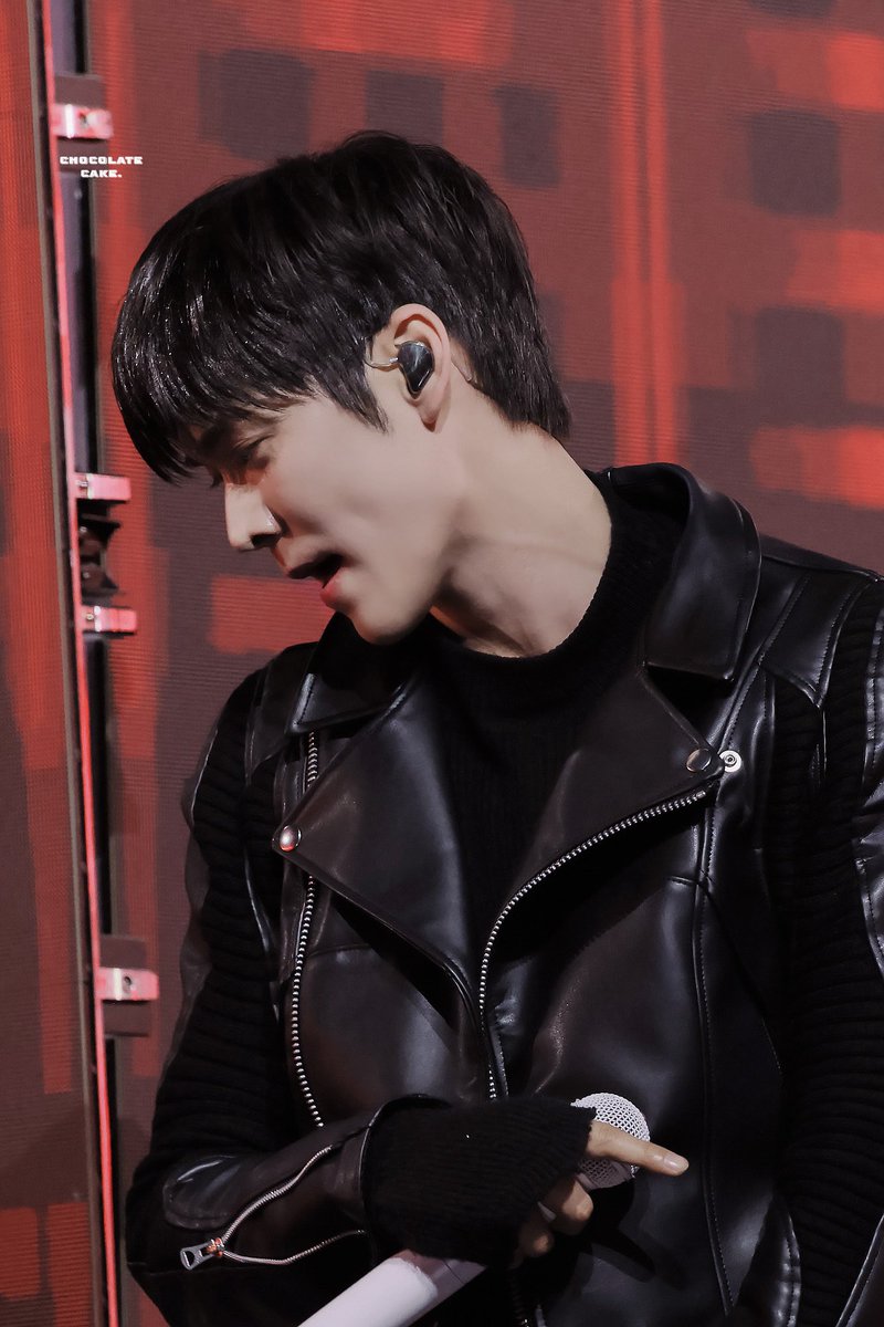 𝘾𝙝𝙤𝙘𝙤𝙡𝙖𝙩𝙚 𝙘𝙖𝙠𝙚. tweet media