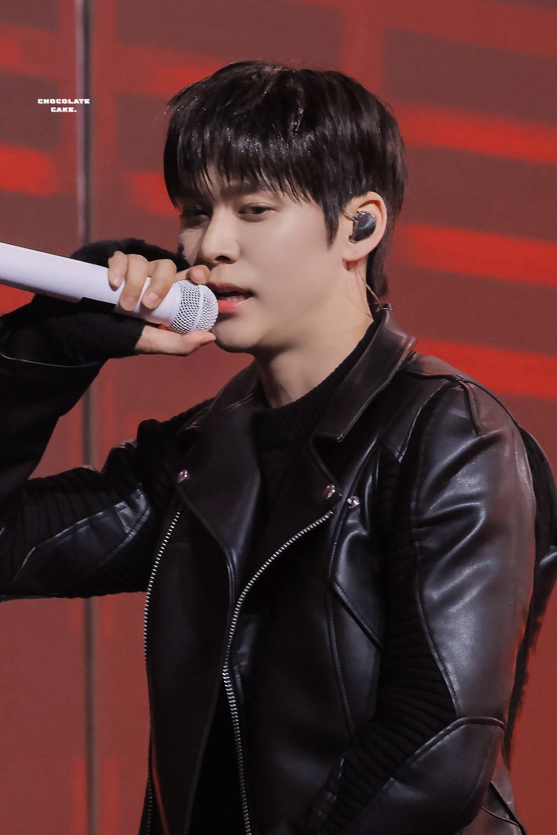 𝘾𝙝𝙤𝙘𝙤𝙡𝙖𝙩𝙚 𝙘𝙖𝙠𝙚. tweet media