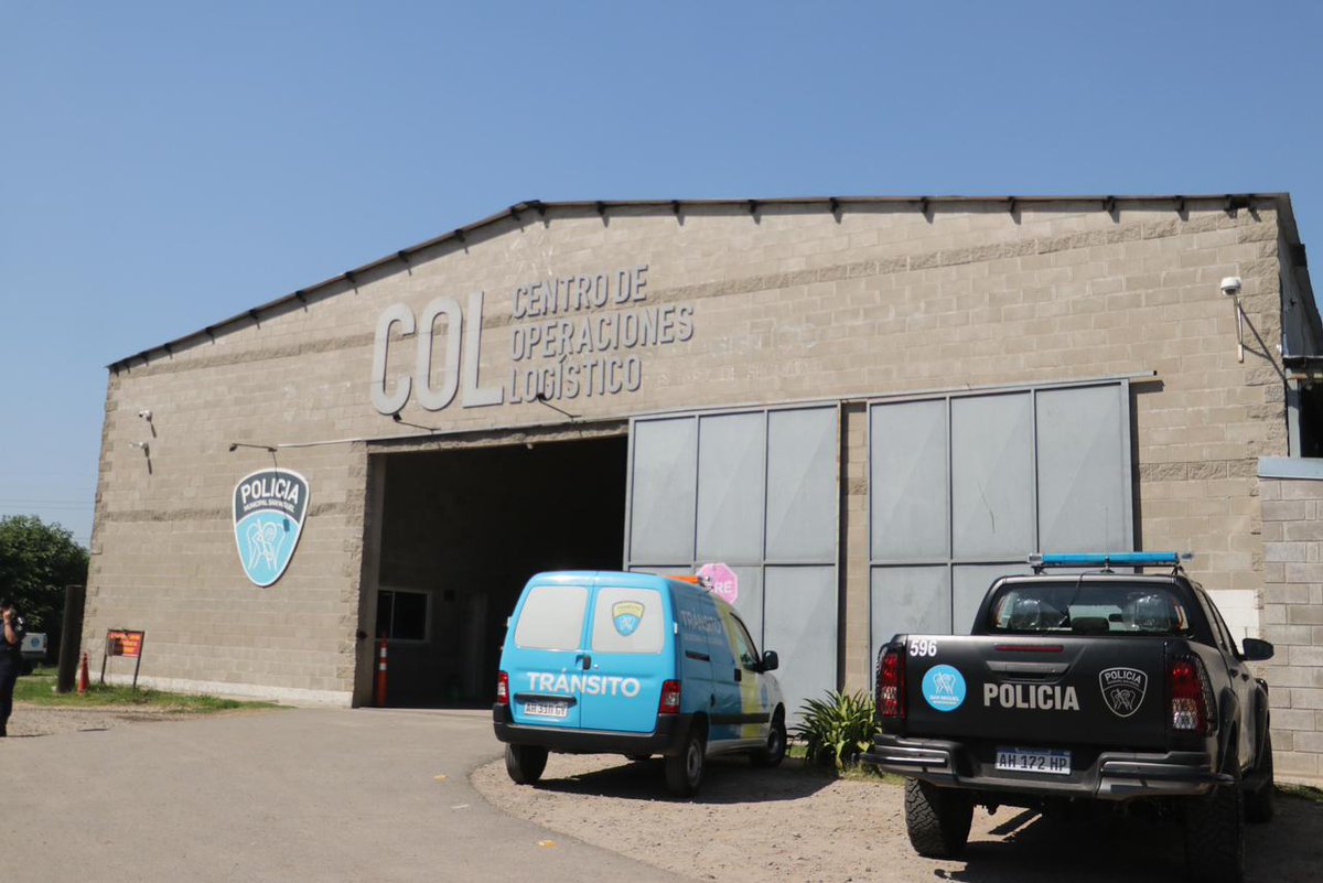 En la Escuela de Seguridad Municipal, de barrio Obligado, se egresaron 144 nuevos agentes que se desempeñarán en patrullas, motorizada, COM, Defensa Civil y vigilancia física <a href="/Hncalvente/">Hector NC</a> #PolicíaMunicipal #SanMiguel