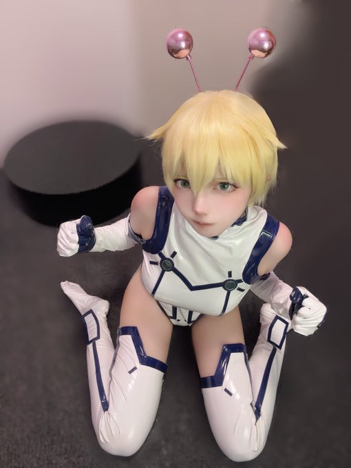 Twitterのコスプレ画像15