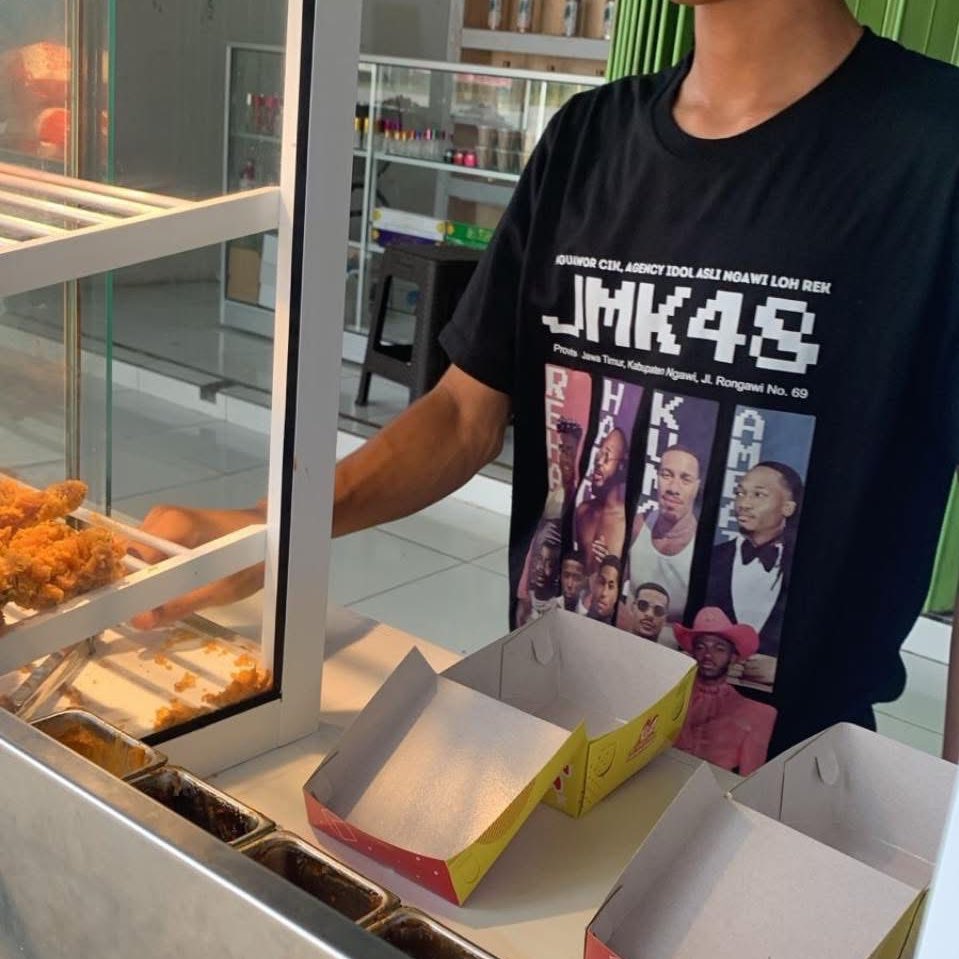 qrivasi's tweet image. 