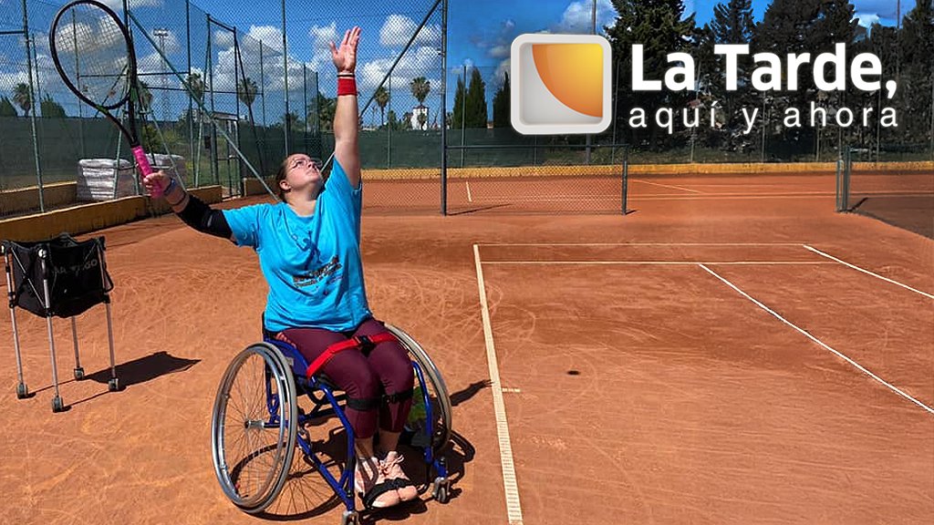 🔴 En breve, conocemos la historia de superación de Laura Sambruno 🥇🎾🦽 , campeona de España de tenis en silla de ruedas

Y celebramos el  𝟝𝟘 🎂de <a href="/BanMiraflores/">● BANDA MIRAFLORES ●</a> 🎻🎺

🗣️ <a href="/LATARDE_RTVA/">La Tarde aquí y ahora</a>

👉🏼En directo, en Canal Sur TV (15:25) y canalsurmas.es

🎄 #SúbeteANuestraNavidad