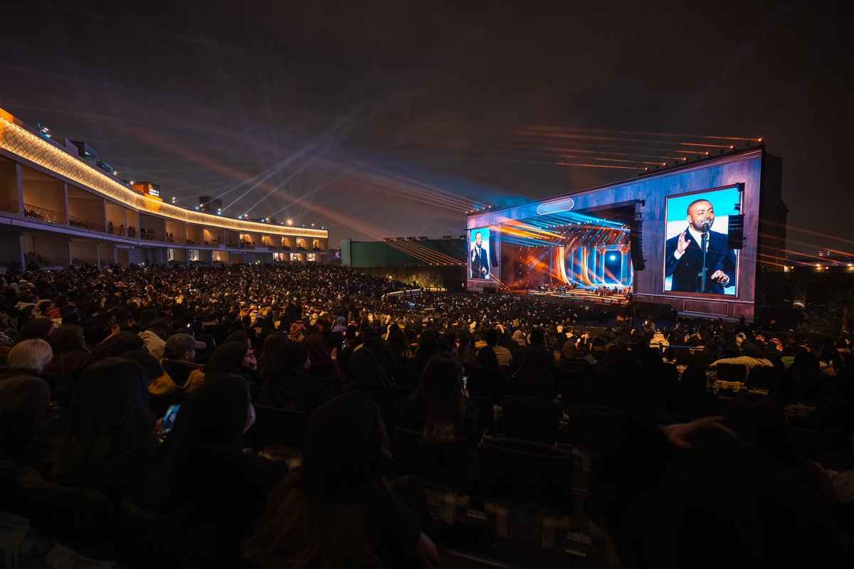 الحضور كان تاريخي 😍✨
 تفاعل رهيب واحساس غير عادي مع كل أغنية غناها الفنان #تامر_عاشور 💙

#بنش_مارك
#موسم_الرياض