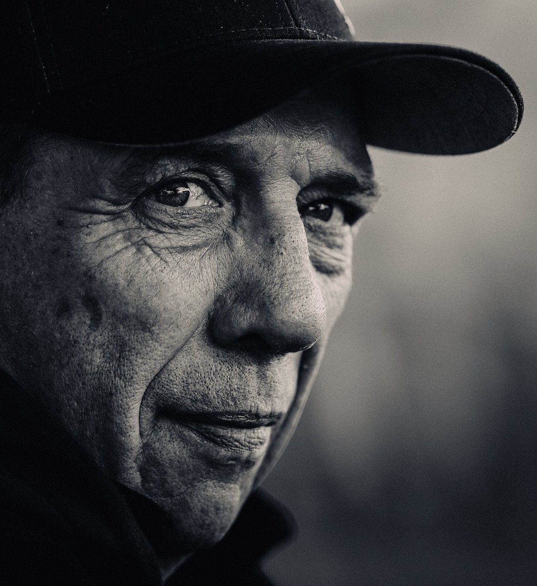 🚨 L’ASSE rend hommage à Jean-Louis Gasset 💚🙏:

« Il était l’homme à la casquette, un sage au sourire sincère, un professionnel respecté, un homme écouté. Il était plus qu’un entraîneur qui nous a fait gagner. 

Jean-Louis Gasset nous a quittés. Le Peuple Vert est en deuil. »