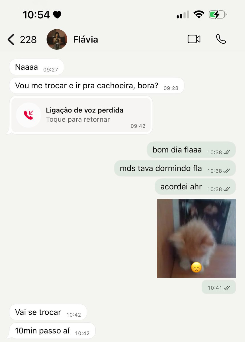 nathallllly's tweet photo. #amizade https://t.co/AoTVZItqmS
