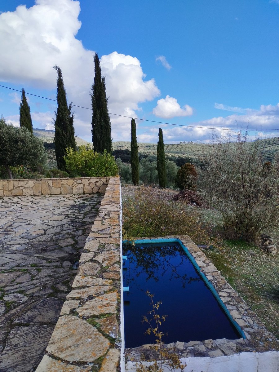 Día de sol y nubes.