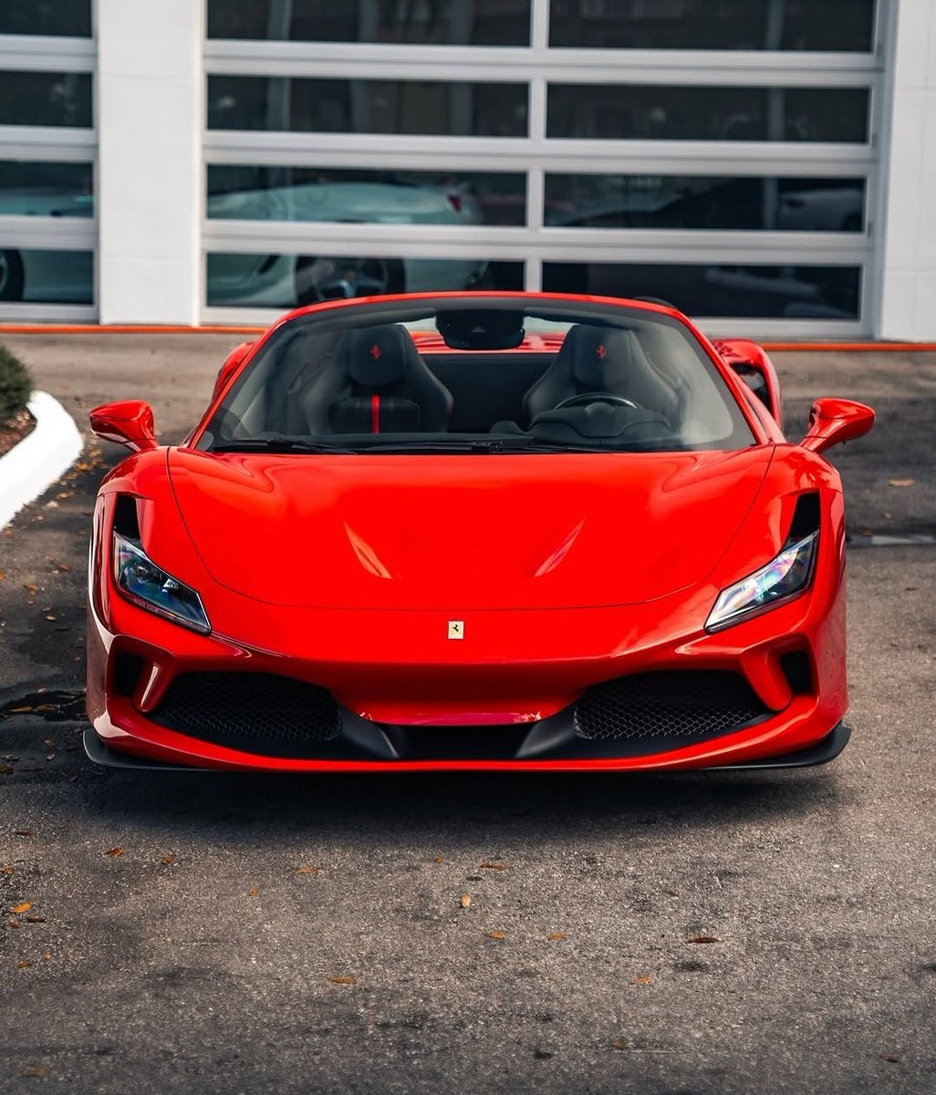 DailyFerrariTM's tweet image. Ferrari F8 Tributo Spider