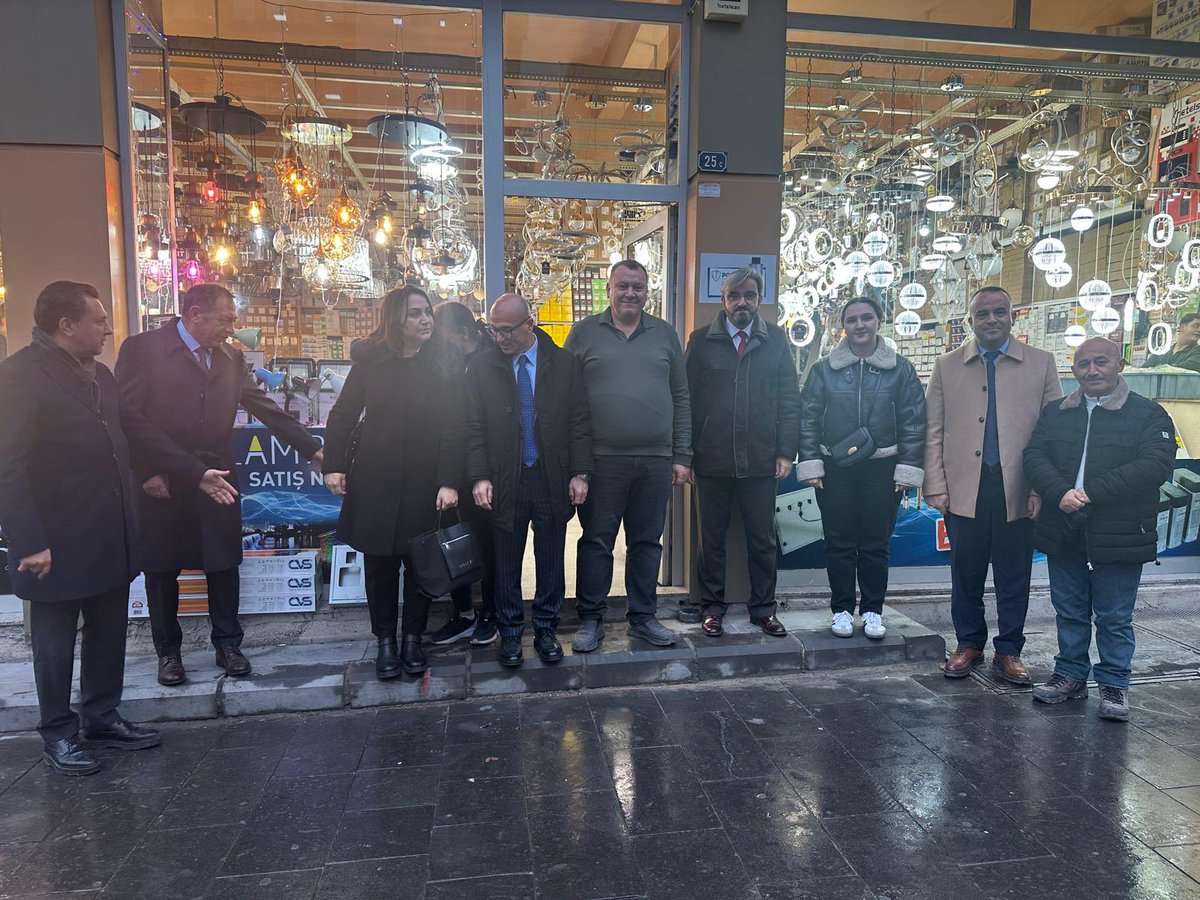 Bugün Niğde’de
Esnaf ve Sanatkarlar Odası
Muhtarlar Dernek Başkanlığı
Ve esnaflarımızla bir araya geldik.
<a href="/mevlutgumus51/">Mevlüt Gümüş</a> <a href="/KaracaSeyit/">Dr.Seyit Karaca</a> <a href="/esrefdag95/">Eşref DAĞ</a> <a href="/MilliHamza/">Hamza Milli</a> <a href="/nigdedeva/">Niğde Deva Partisi</a>