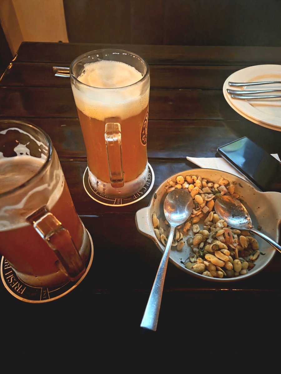 NEverythin's tweet image. :) :) :)