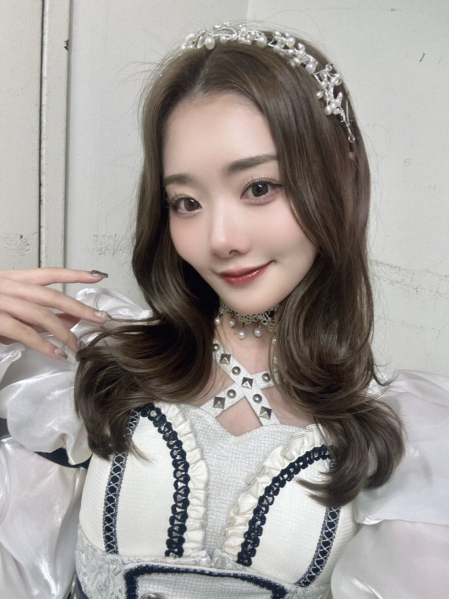 鶴見萌 グッズまとめ売り 鶴見 萌(B≡FULLEST) (@tsurumi_moe) / Posts / X