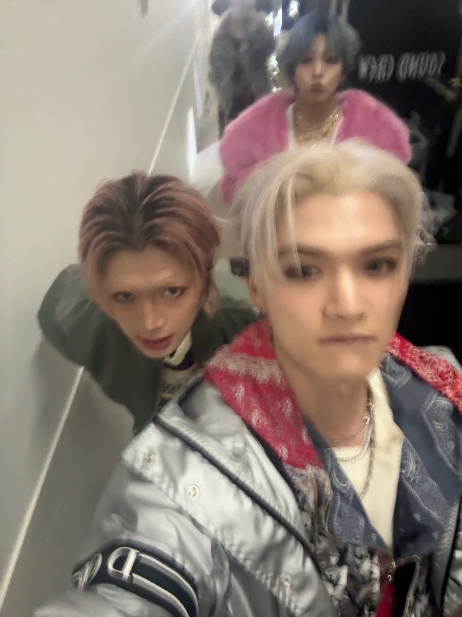 リンゼアナ✕クスビダータメンチャカパラセンシスパラス♥️ リンゼアナ✕クスビダータメンチャカパラセンシスパラス