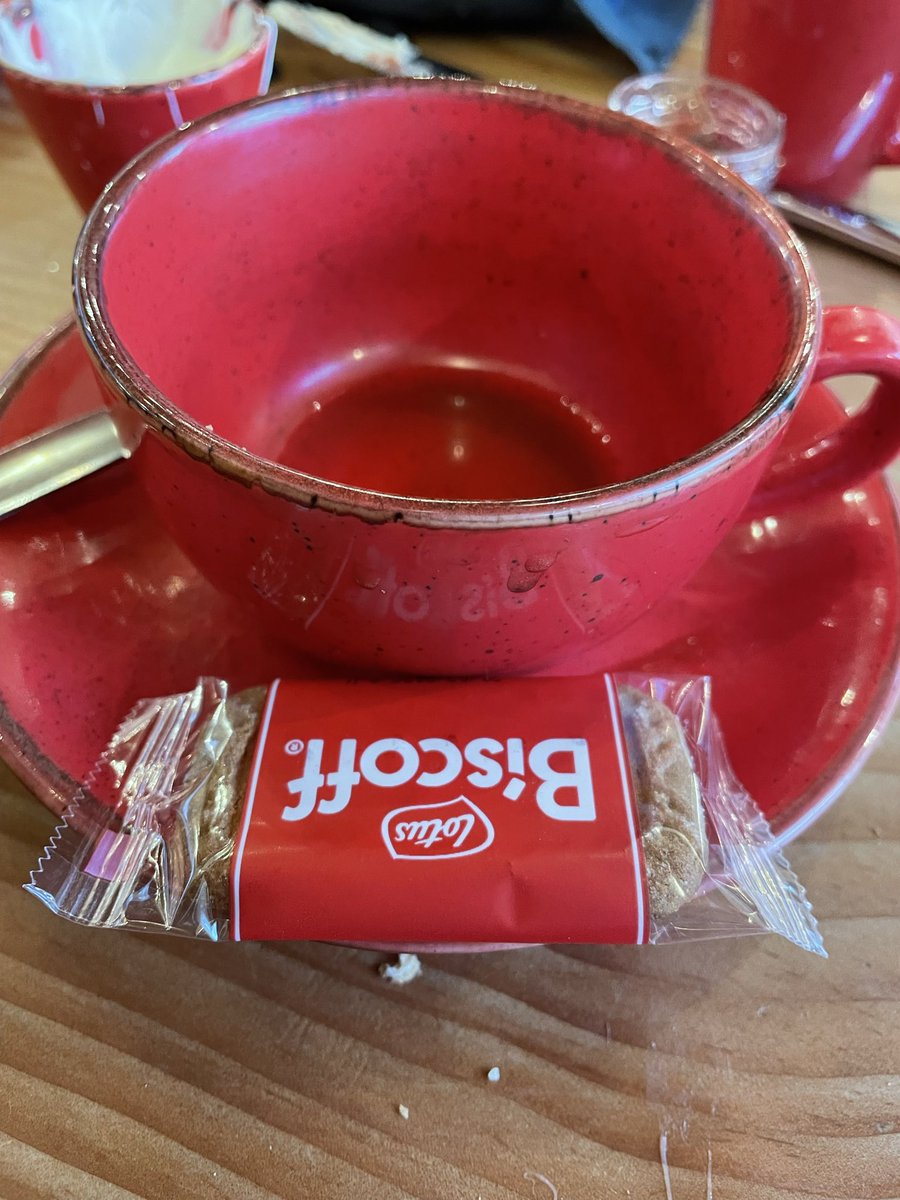 caroline wilson tweet media