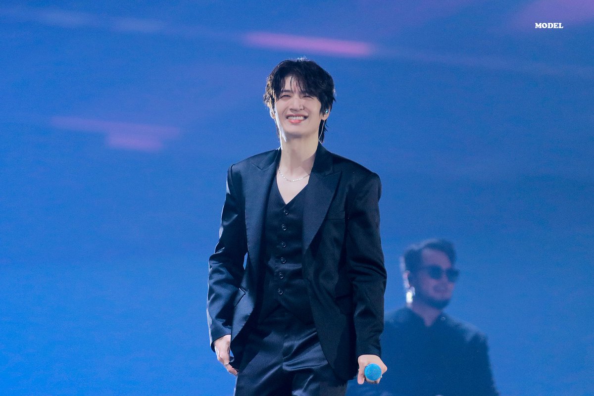 <ICONIC BOX> 251220
Hoi
#god #지오디 #손호영