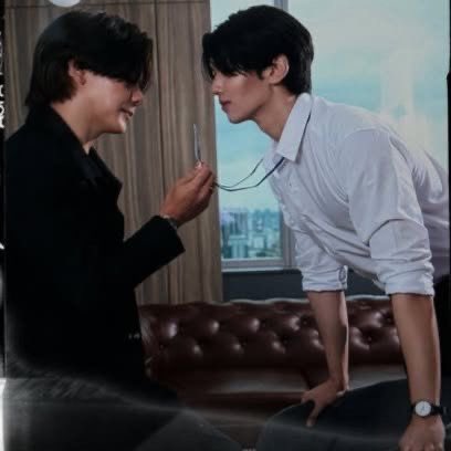 katiemeyreed's tweet image. im just :