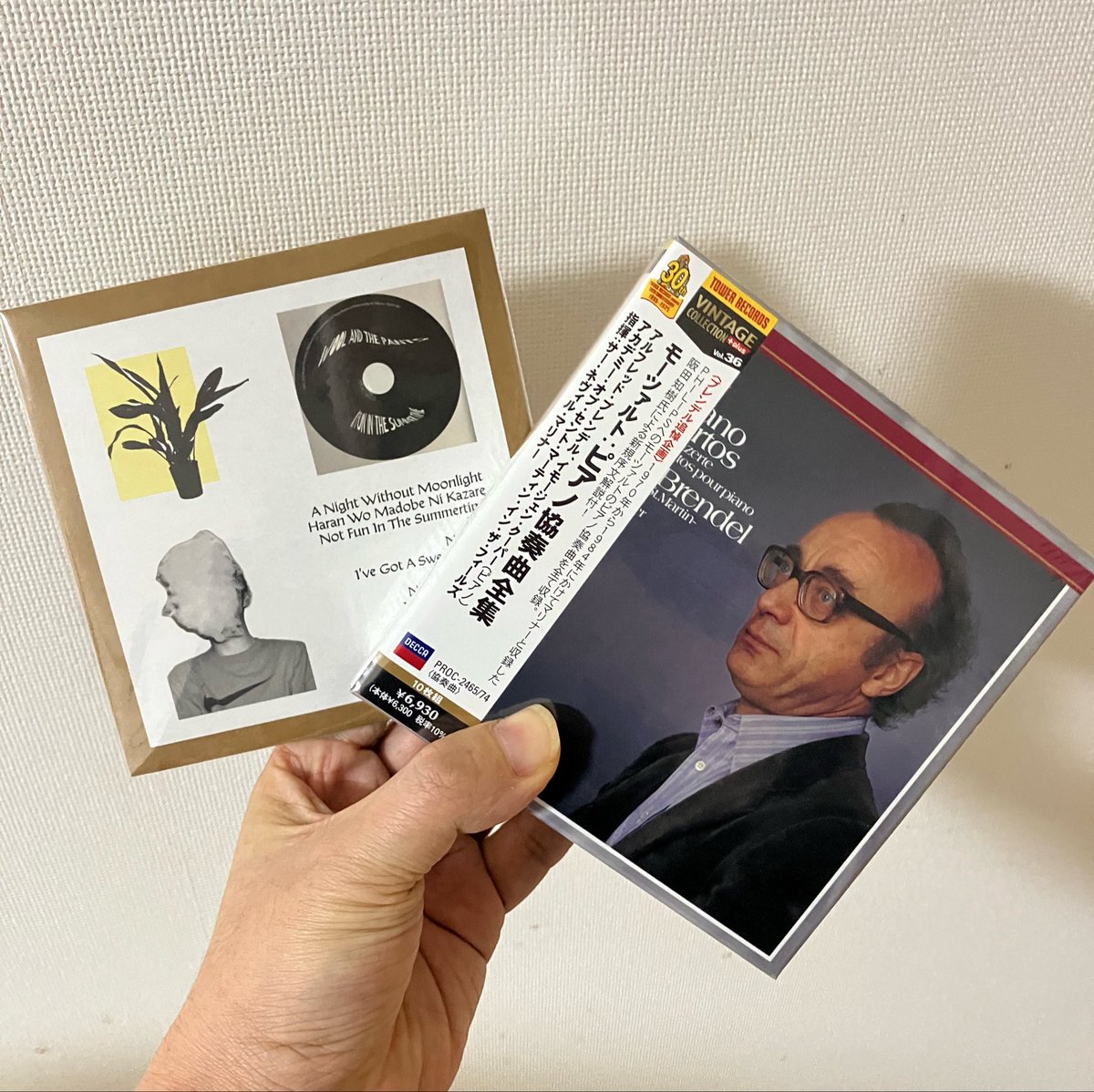 atit32's tweet image. 給料でウールアンドザパンツとモーツァルトのピアノ協奏曲集10枚組買った。