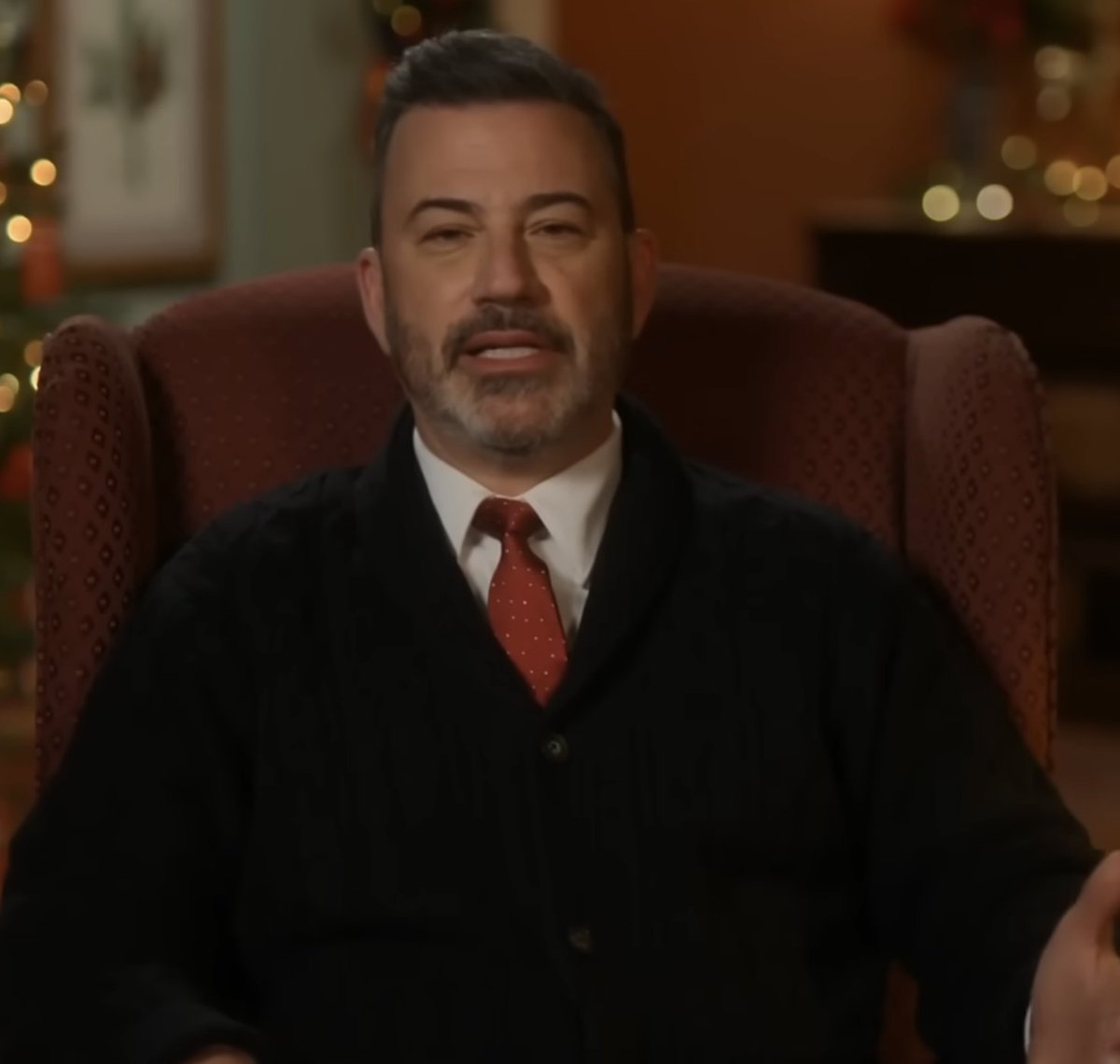 consequence's tweet image. Jimmy Kimmel's Alternate Christmas Message for Channel 4 in the UK:

"I have no idea if you know who I am, but I was asked to deliver this year's alternative Christmas message (which I've heard is a big deal) so I hope you do, but if not I host what you call a chatshow (we call…