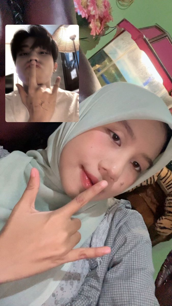 soilahcis's tweet photo. Cie-cie in akuu sama jeongwoo plisss wkwkw https://t.co/RXm4ILRcJE