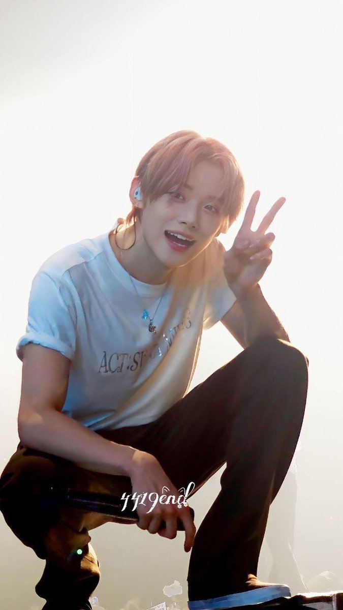 yeoonjunt's tweet image. Selamat hari natal umi @eliasdominiic, pph @JaxterDominic abah @SilaasDominic . Semoga selalu bahagia kalian. Abang sayang kalian semua ❤❤❤