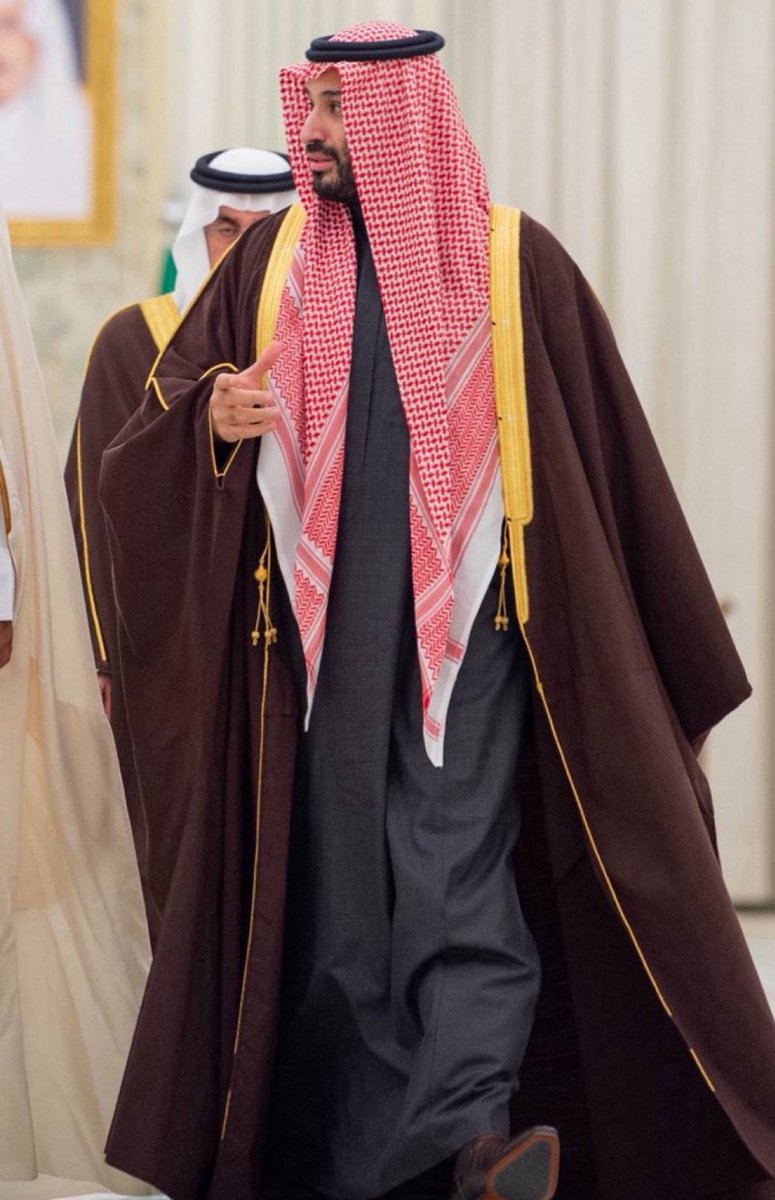 وفاؤنا لك مُمتد لا يهتز ..
ثابت كثبات الوطن .. راسخ كعزمك .. 
وماضٍ معك ثقة ومحبة  وإيمانا وإنتماءٍ فخرًا وعتزازًا  🇸🇦 
#محمد__بن__سلمان